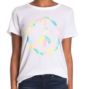 NWT CHASER Women's White Peace Sign Graphic Print T-Shirt Size Small